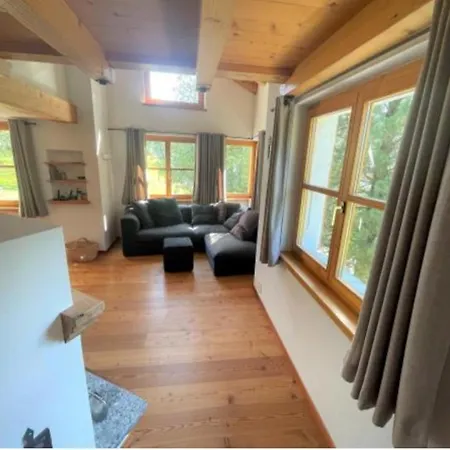 Alleinstehendes Traumhaus