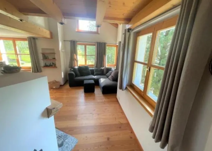 Alleinstehendes Traumhaus