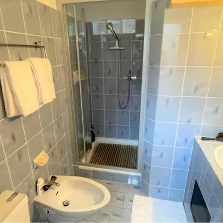 Alleinstehendes Traumhaus Poschiavo